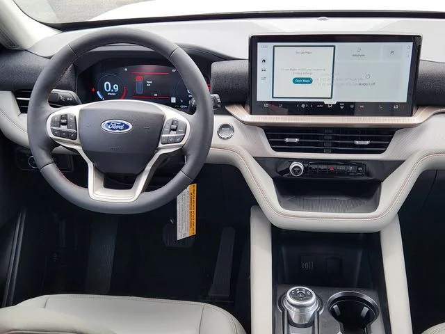 New 2026 Space White Metallic Ford Active image 27