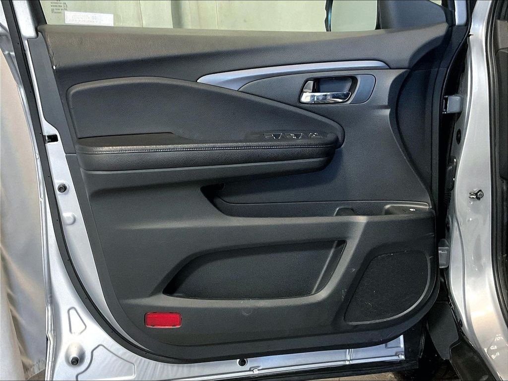 Used 2021 Silver Honda Sport image 9