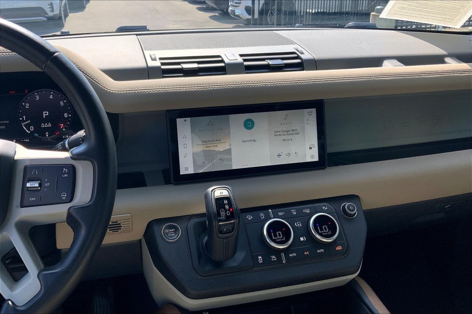 Used 2023 Fuji White Land Rover X-Dynamic SE image 6