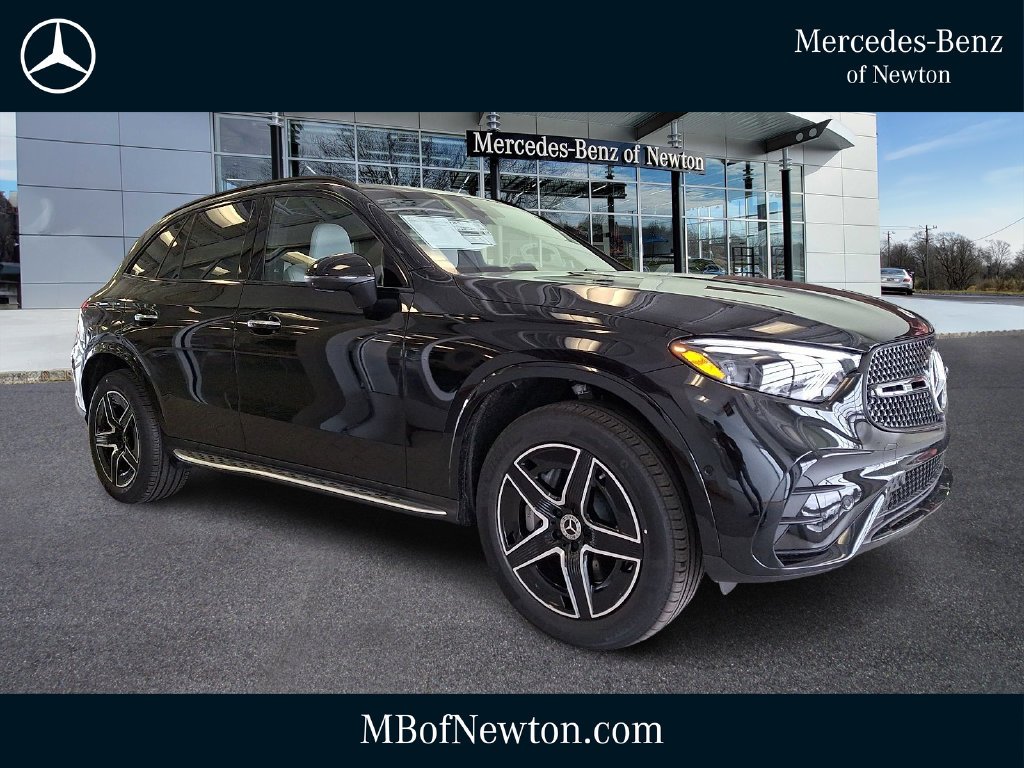 2026 Mercedes-Benz GLC Base
