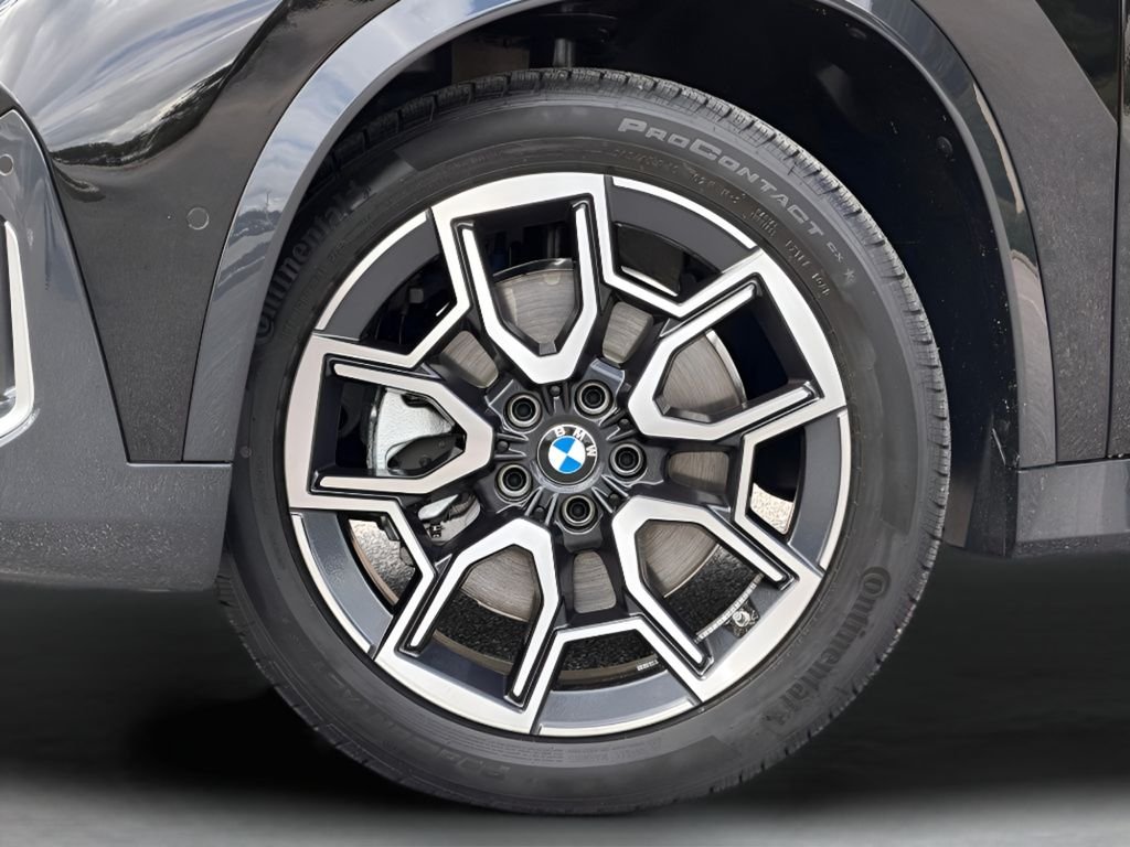 New 2027 Black BMW xDrive28i image 9