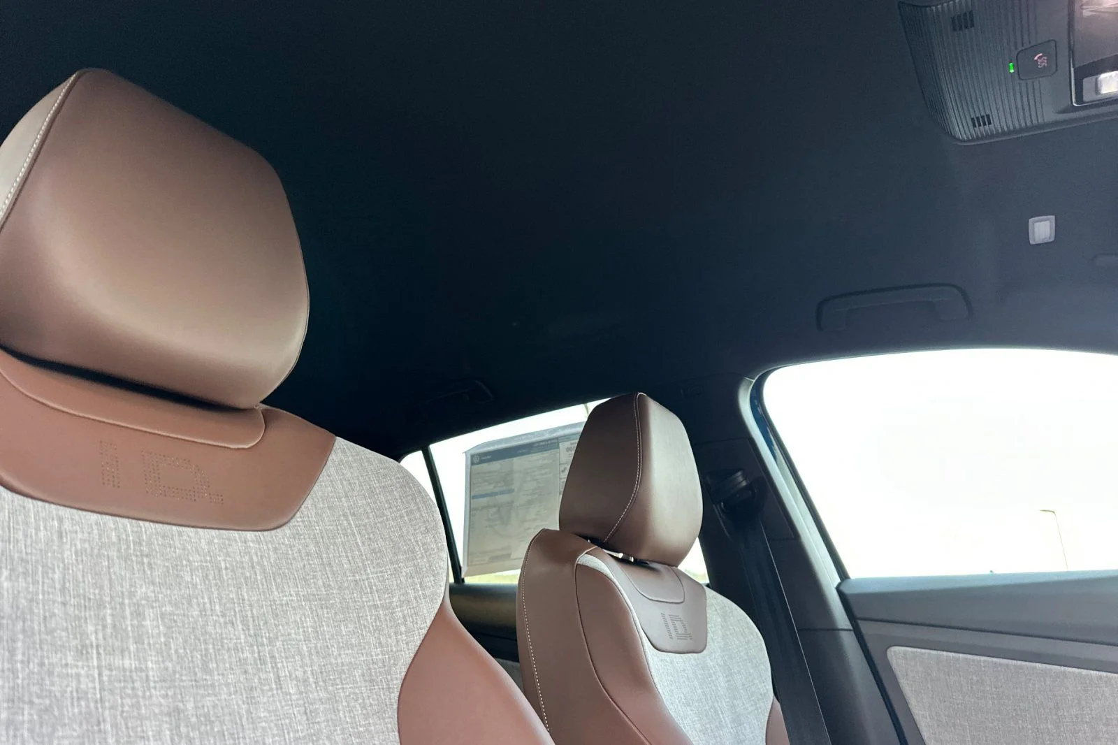 2025 Volkswagen ID.4 PRO - Photo 16