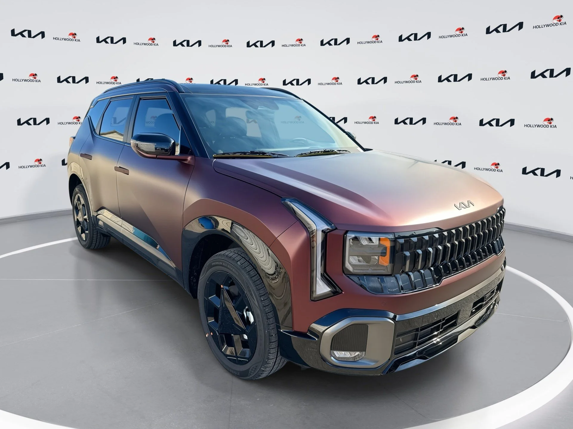 New 2027 Magma Red Matte Kia X-Line S image 1