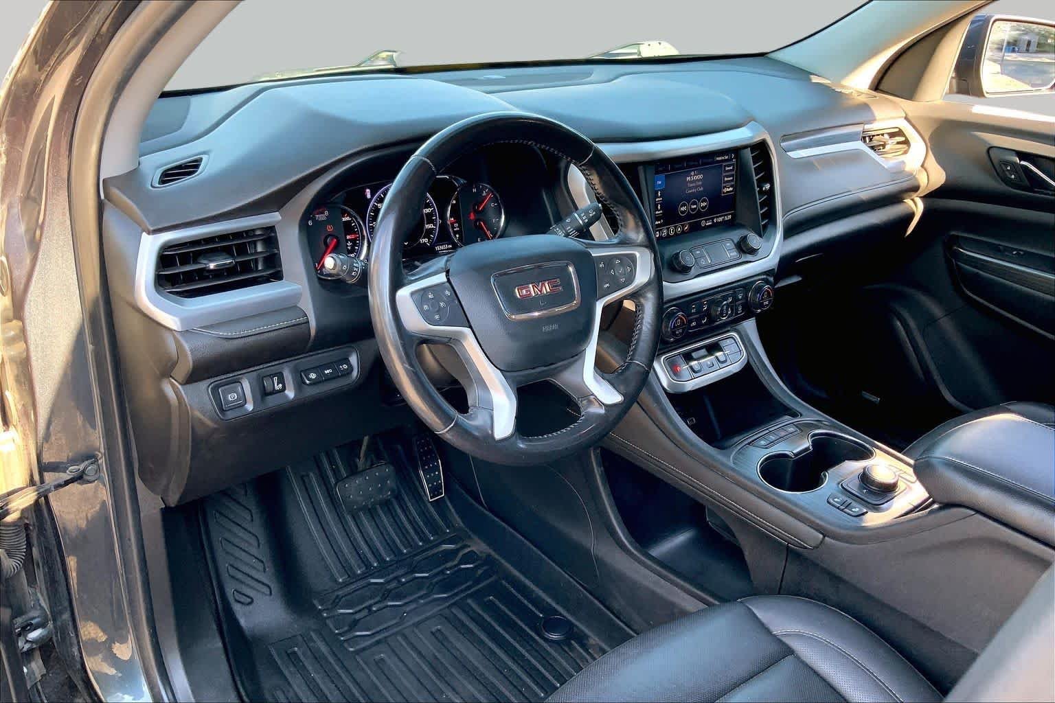 Used 2020 Dark Sky Metallic GMC SLT image 18