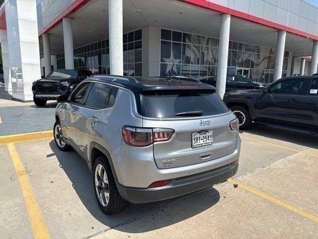 Used 2021 Silver Jeep Limited image 4