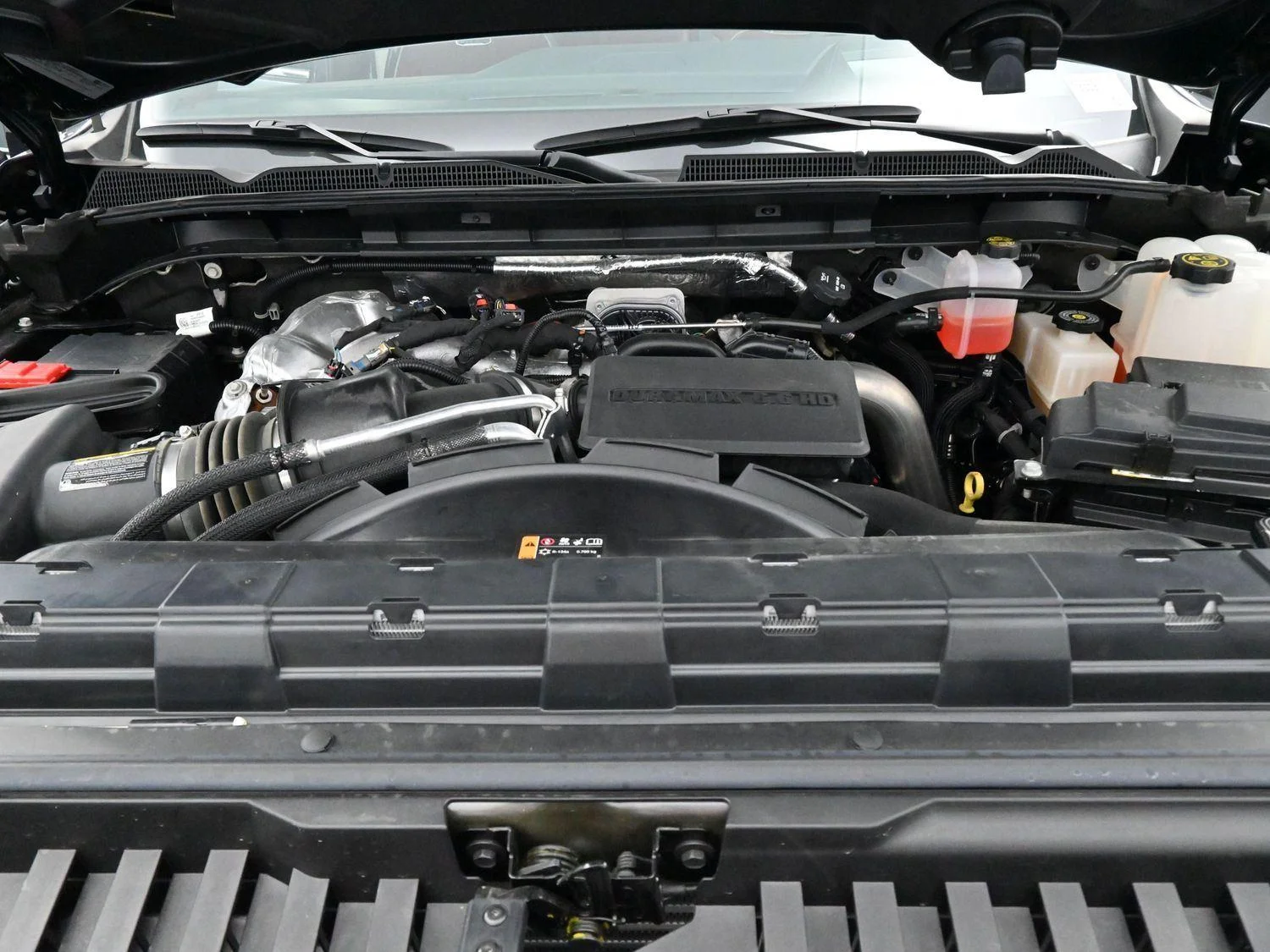 Used 2024 Titanium Rush Metallic GMC Denali Ultimate image 39