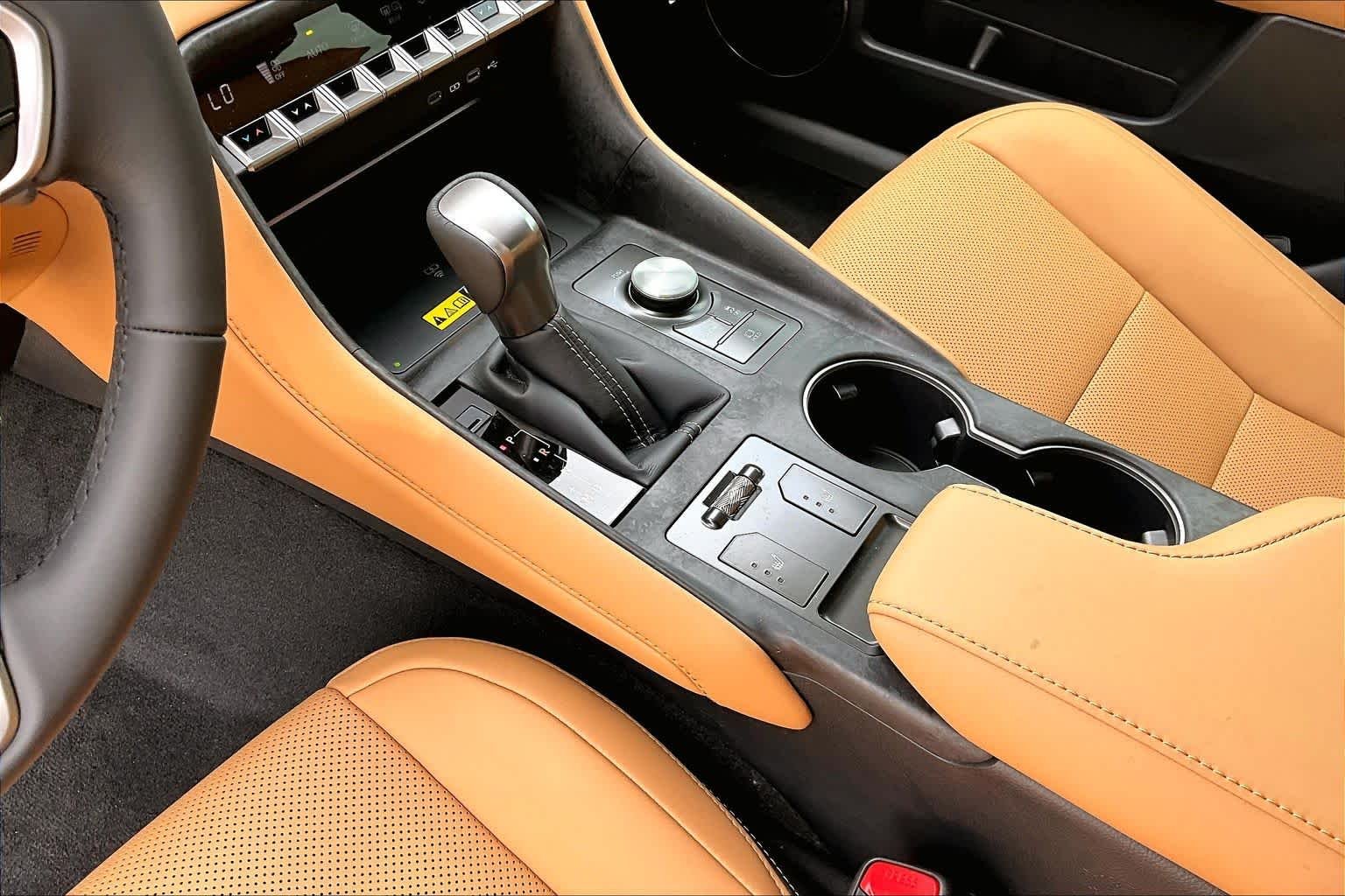 New 2026 Ultra White Lexus F SPORT DESIGN image 7