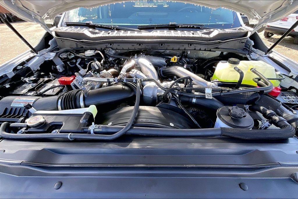 New 2026 Ford Super Duty F-250 Lariat 4D Crew Cab