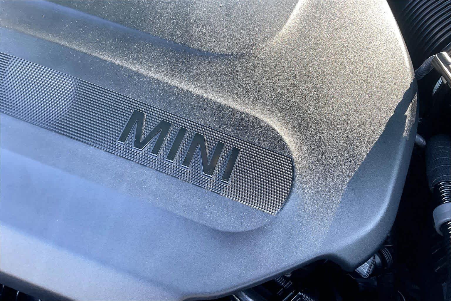Used 2026 British Racing Green IV Metallic MINI Cooper image 31
