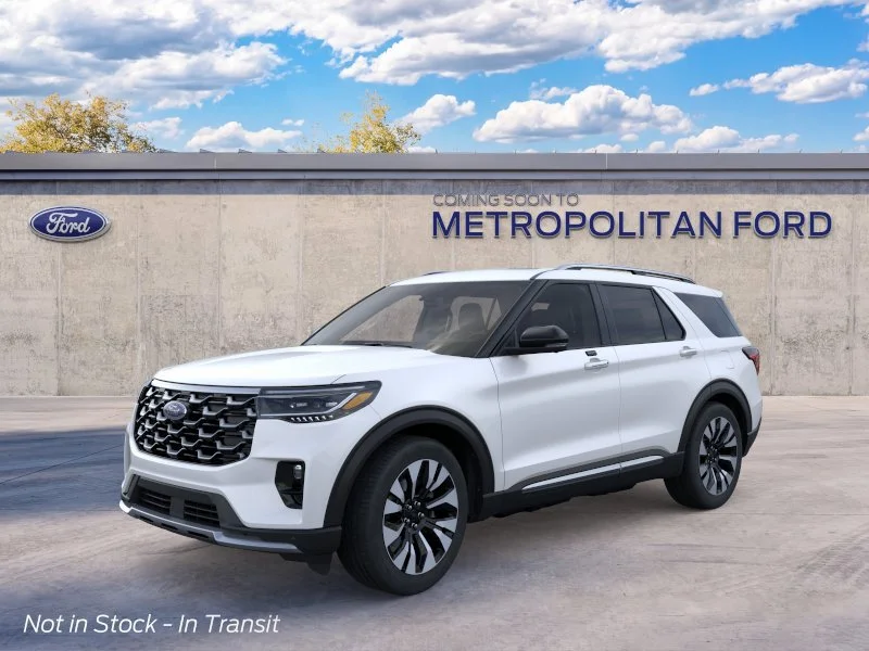 New 2026 Star White Metallic Tri-Coat Ford Platinum™ image 1