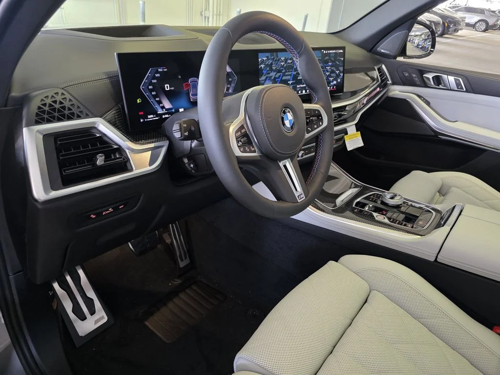 New 2026 Skyscraper Grey Metallic BMW M60i image 15