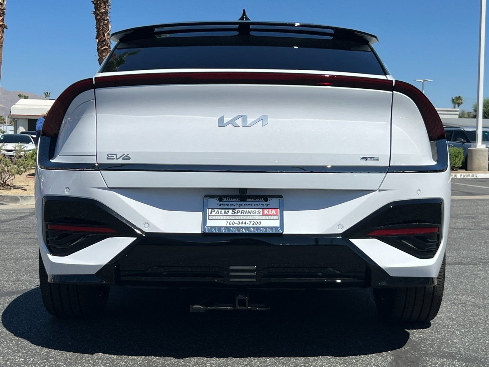New 2026 Glacial White Pearl / Black Ro Kia GT-Line AWD image 4