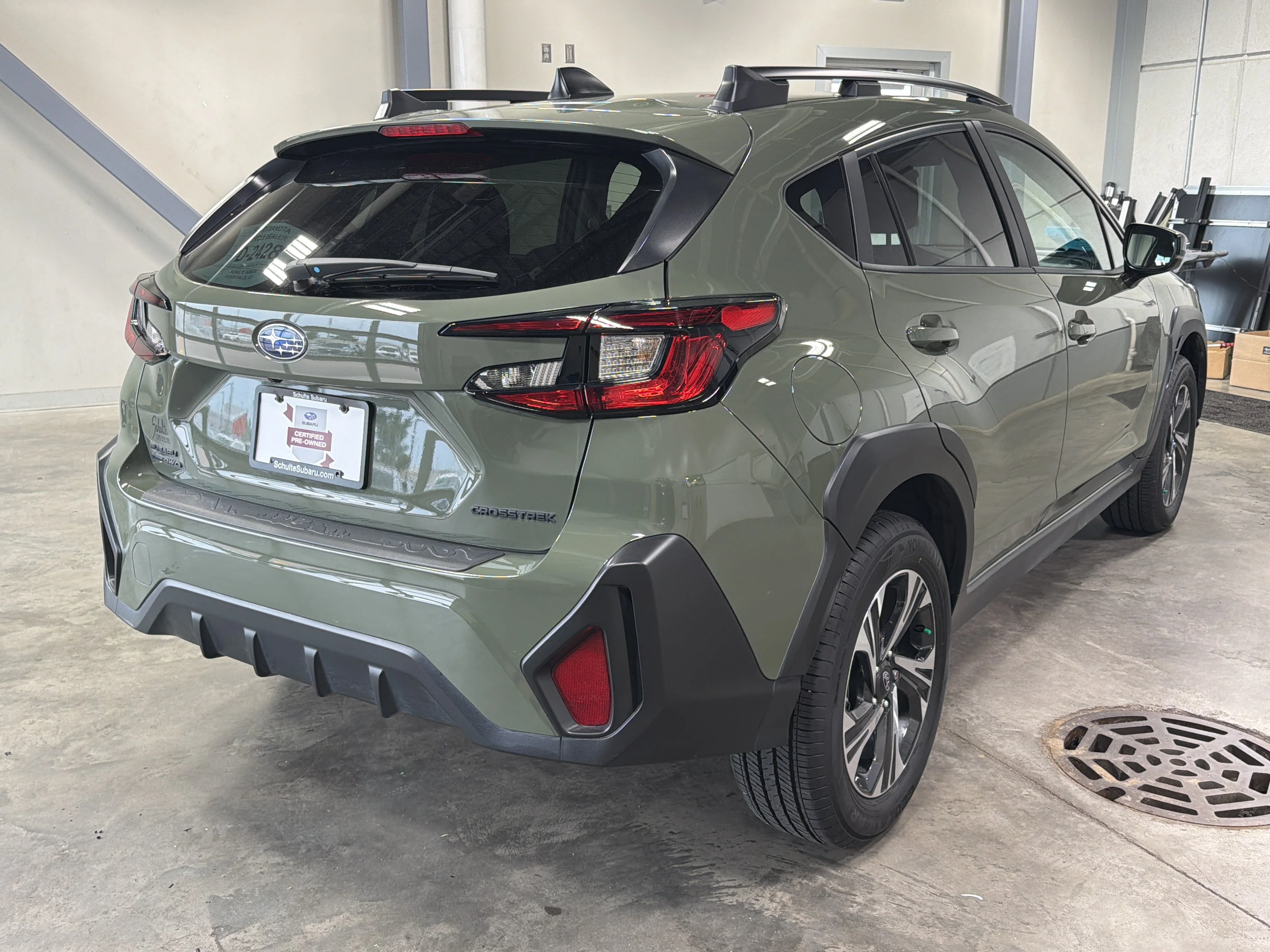 Certified Used 2026 Alpine Green Subaru Premium image 7