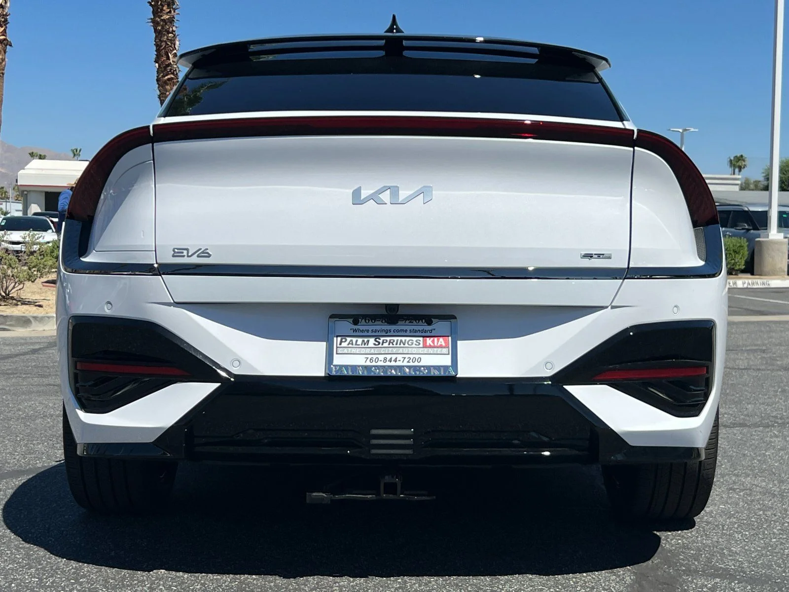 New 2026 White Kia GT-Line image 4