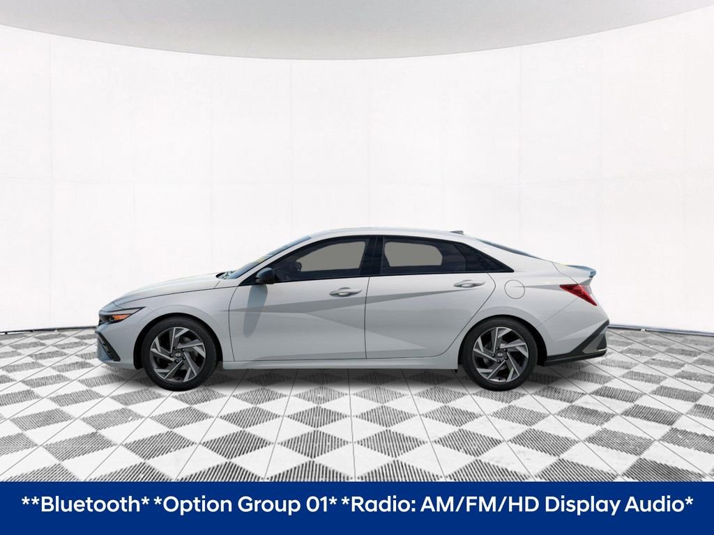 Certified Used 2026 White Hyundai SEL Sport image 5