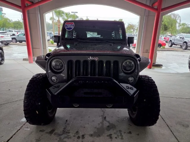 Certified Used 2016 Gray Jeep Unlimited Sport image 18