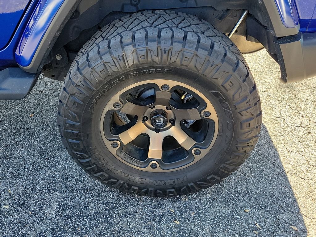 Used 2020 Blue Jeep Unlimited Sahara image 41