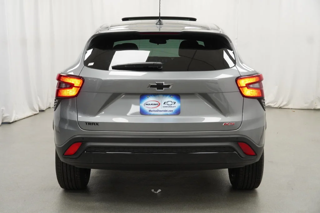 New 2026 Sterling Gray Metallic Chevrolet 1RS image 15