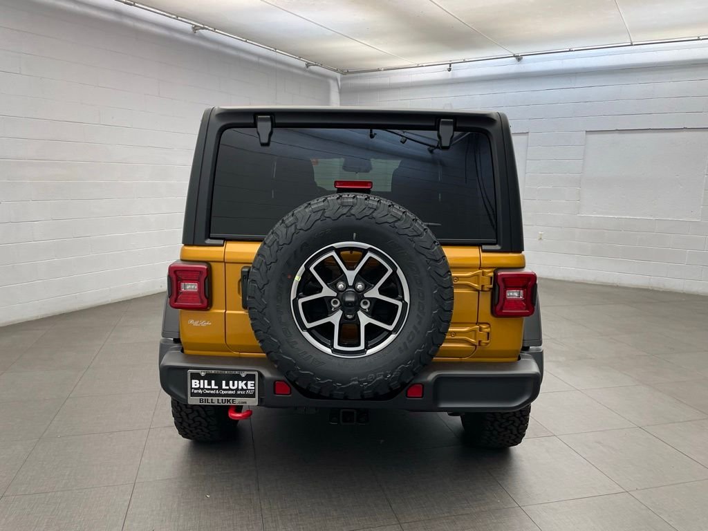 New 2026 Goldilocks Exterior Paint Jeep Rubicon image 4
