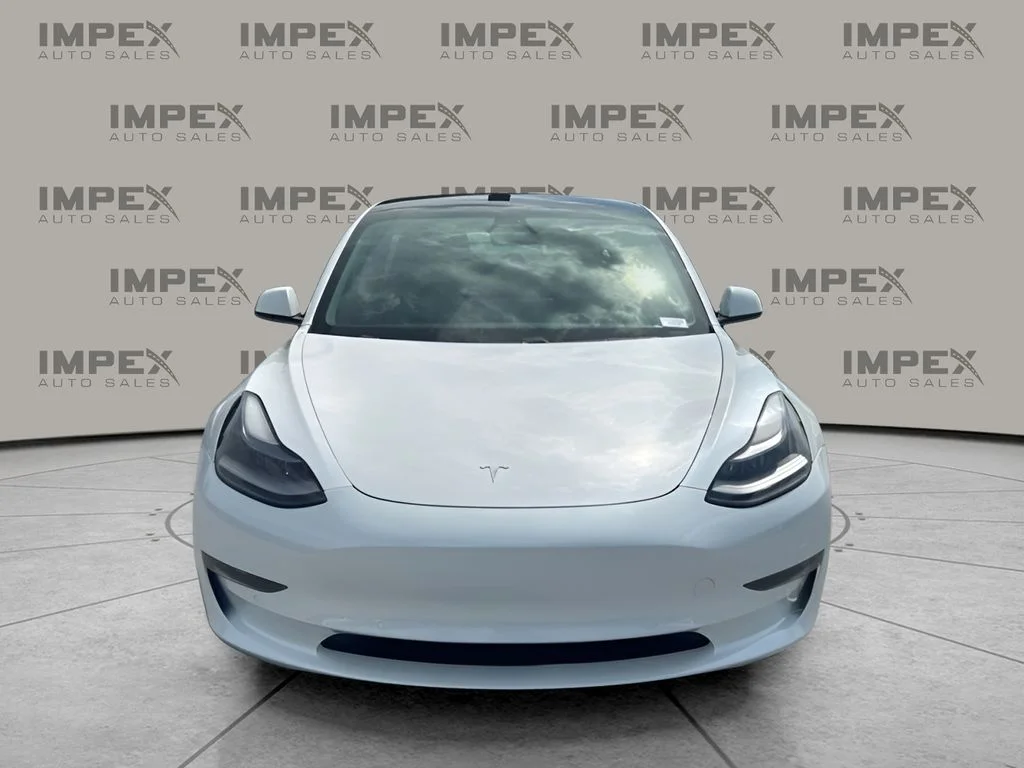Used 2021 White Tesla Long Range image 8