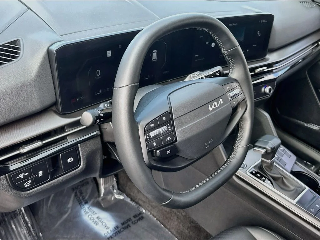 Certified Used 2026 Gray Kia SX image 10