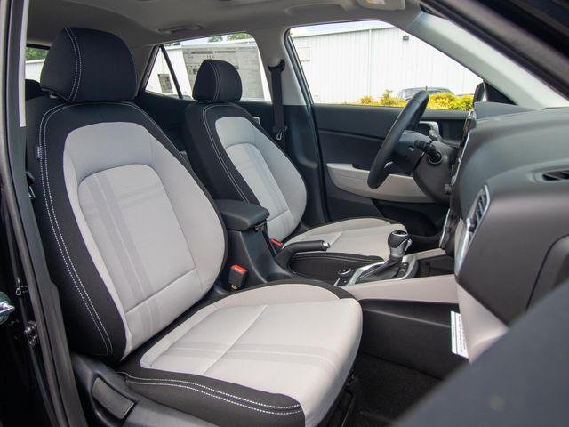 New 2026 Black Hyundai SEL image 19