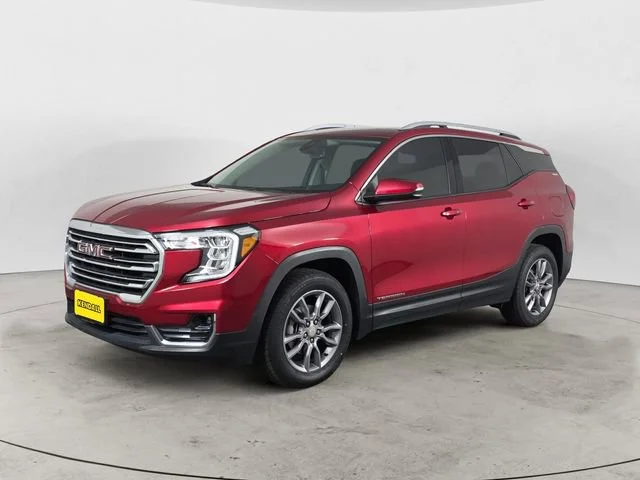 Used 2022 Cayenne Red Tintcoat GMC SLT image 1