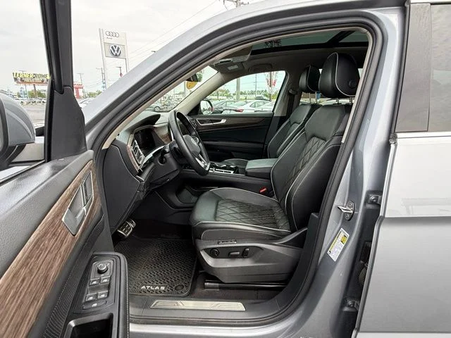 Used 2024 Silver Volkswagen 2.0T SEL Premium R-Line image 14