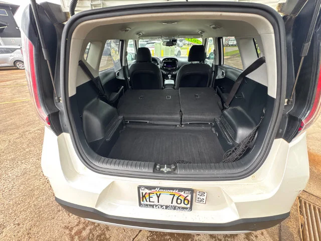Certified Used 2023 White Kia S image 19