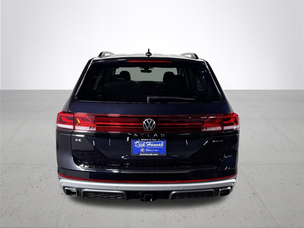 New 2026 Deep Black Pearl Volkswagen Peak Edition image 7