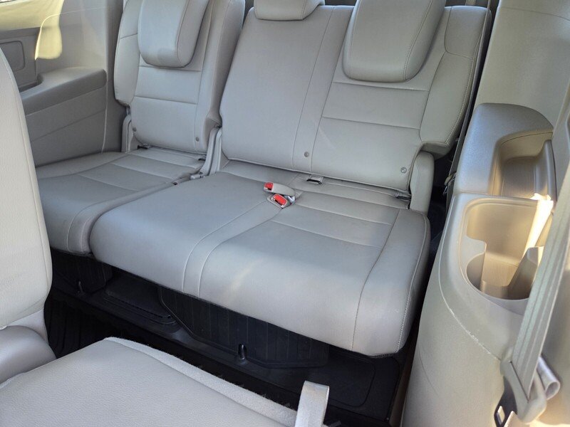 Used 2013 BURGUNDY Honda 5DR EX-L image 13