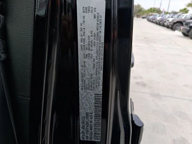 New 2026 Black Clear-Coat Exterior Paint Jeep Sahara image 29
