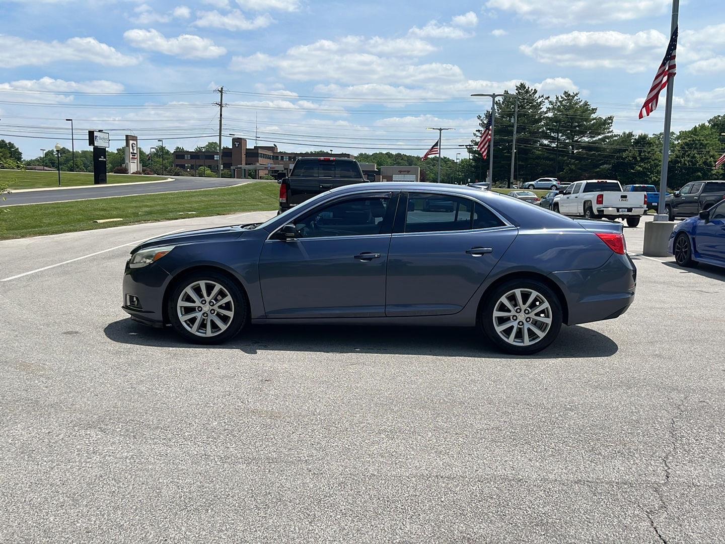 Used 2015 ATLANTIS BLUE METALLIC Chevrolet LT image 2