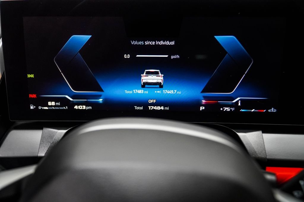 Used 2025 Gray BMW M50 xDrive image 31
