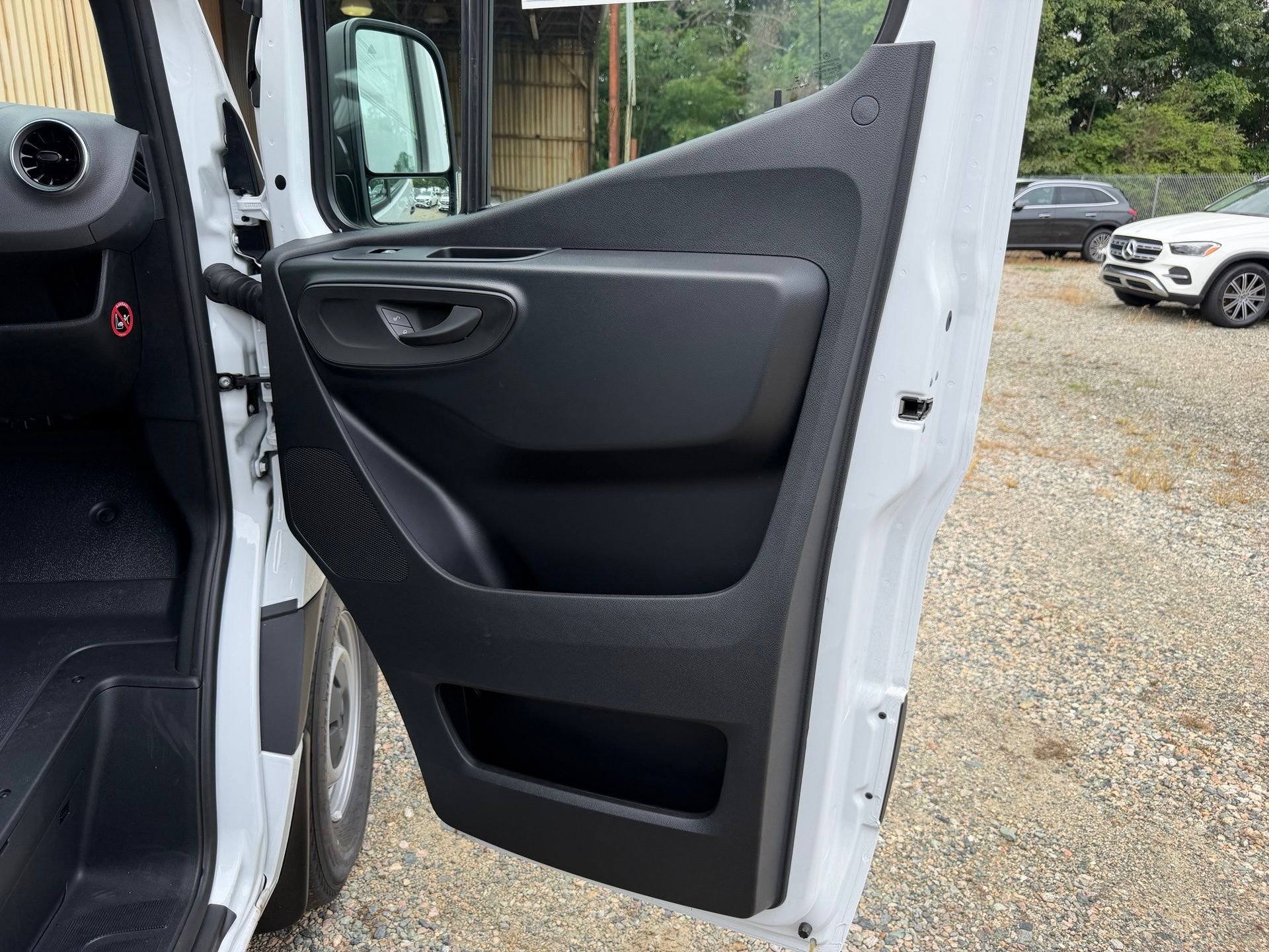 New 2026 Arctic White Mercedes-Benz Cargo 144 WB image 15