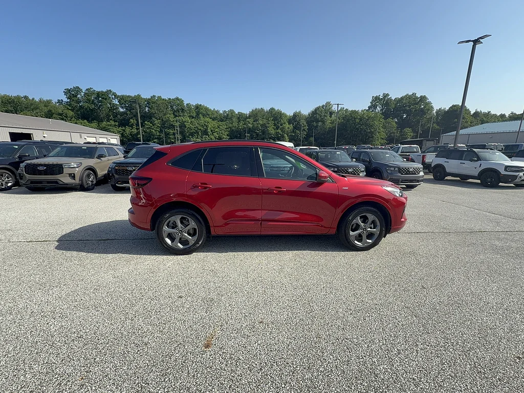 Used 2024 Rapid Red Metallic Tinted Clearcoat Ford ST-Line Select image 8
