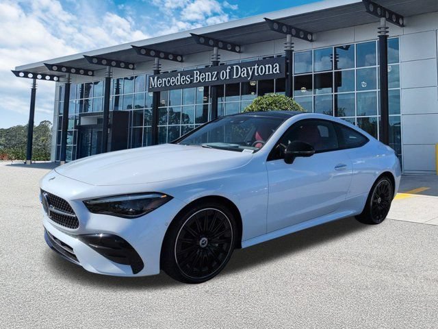 New 2026 MANUFAKTUR Moonlight White Metallic Mercedes-Benz CLE 300 image 42