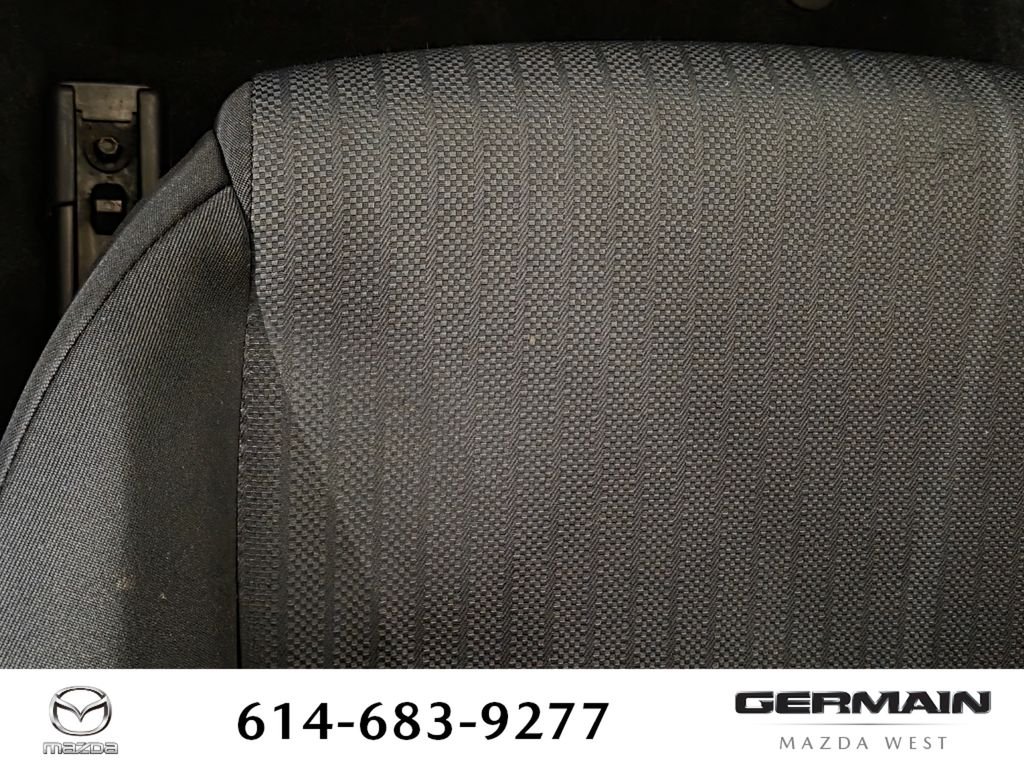 Used 2014 Silver Mazda i Sport image 28