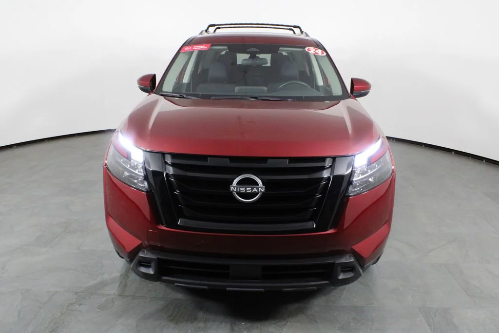 2024 Nissan Pathfinder SV - Photo 13