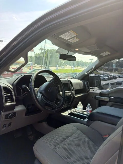 Used 2018 Red Ford XLT image 7