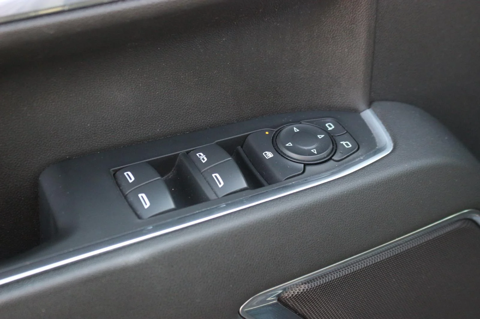 Used 2023 Dark Ash Metallic Chevrolet RST image 14
