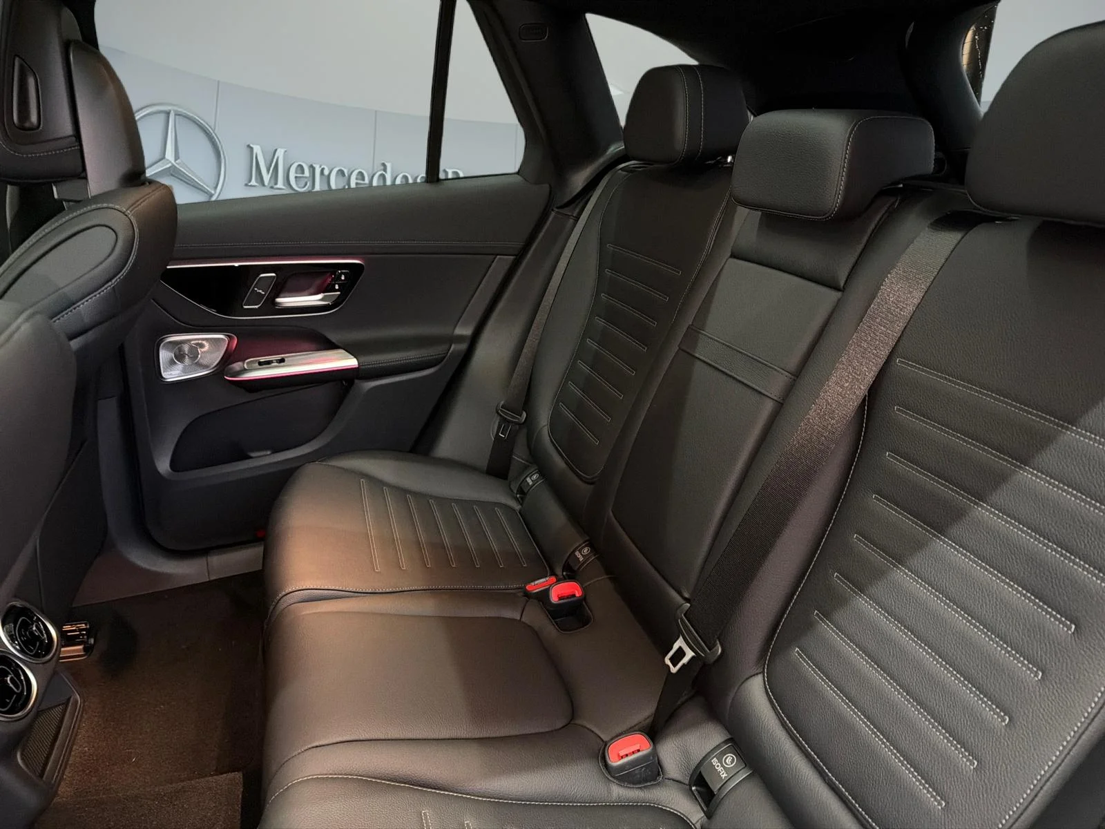 New 2026 White Mercedes-Benz 300 4matic Suv image 16