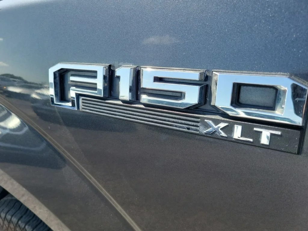 Used 2020 Gray Ford XLT image 31