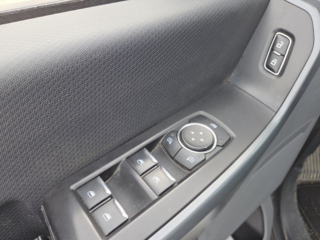 Certified Used 2023 White Ford XLT image 30