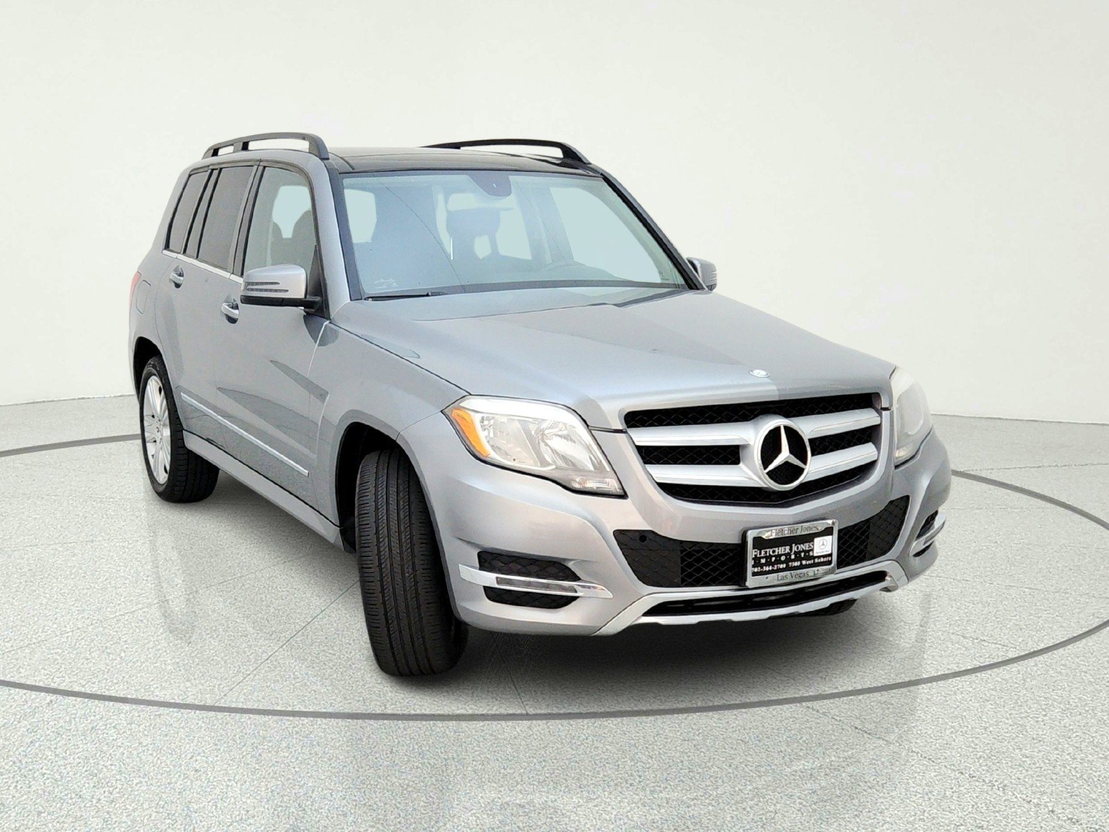 Used 2015 Palladium Silver Metallic Mercedes-Benz GLK 350 image 4