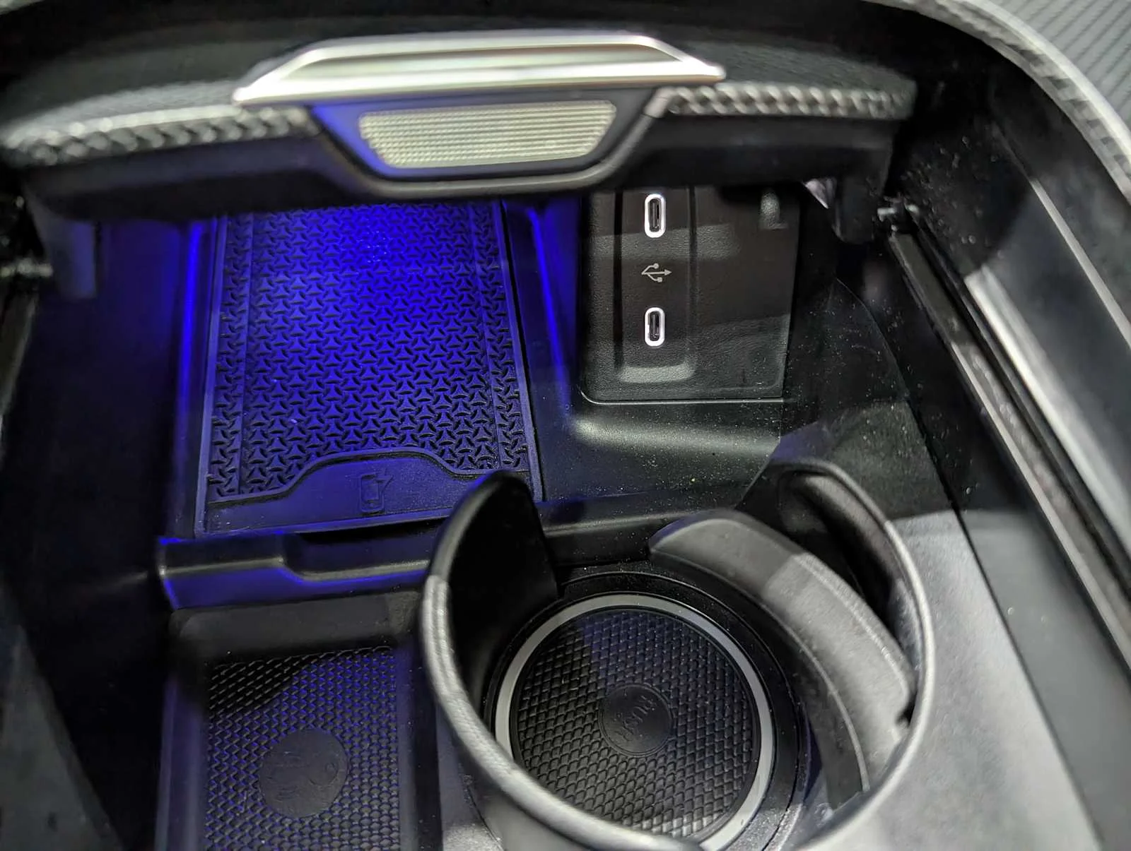 Used 2025 Black Mercedes-Benz GLC 300 image 28