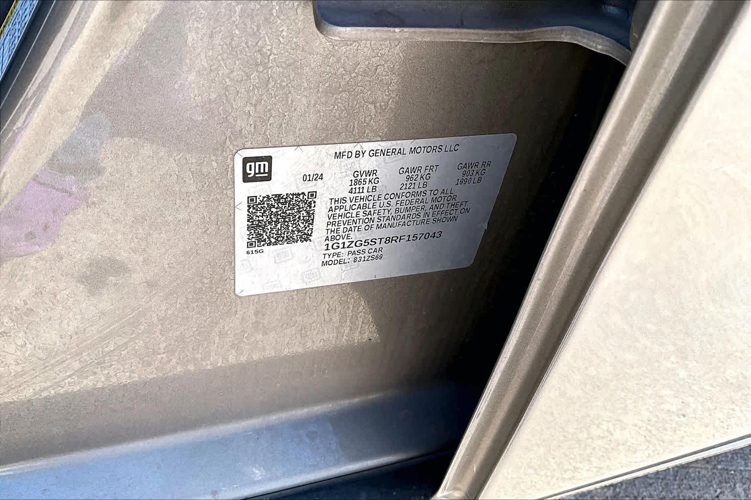 Used 2024 Mineral Gray Metallic Chevrolet RS image 31