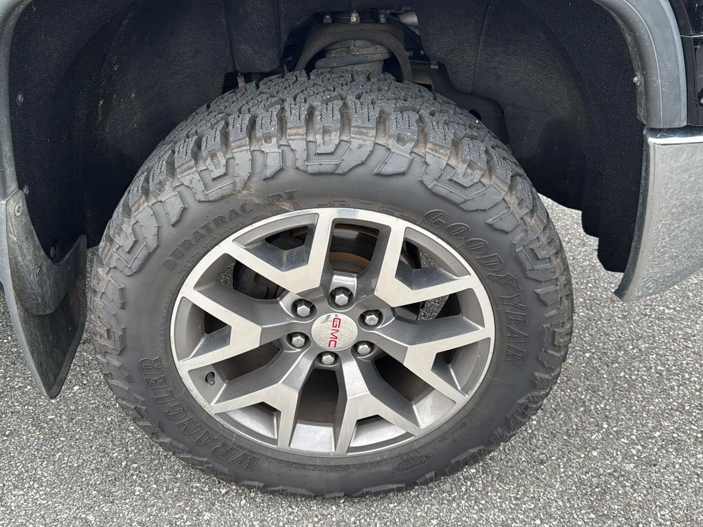 Used 2015 Onyx Black GMC SLT image 19