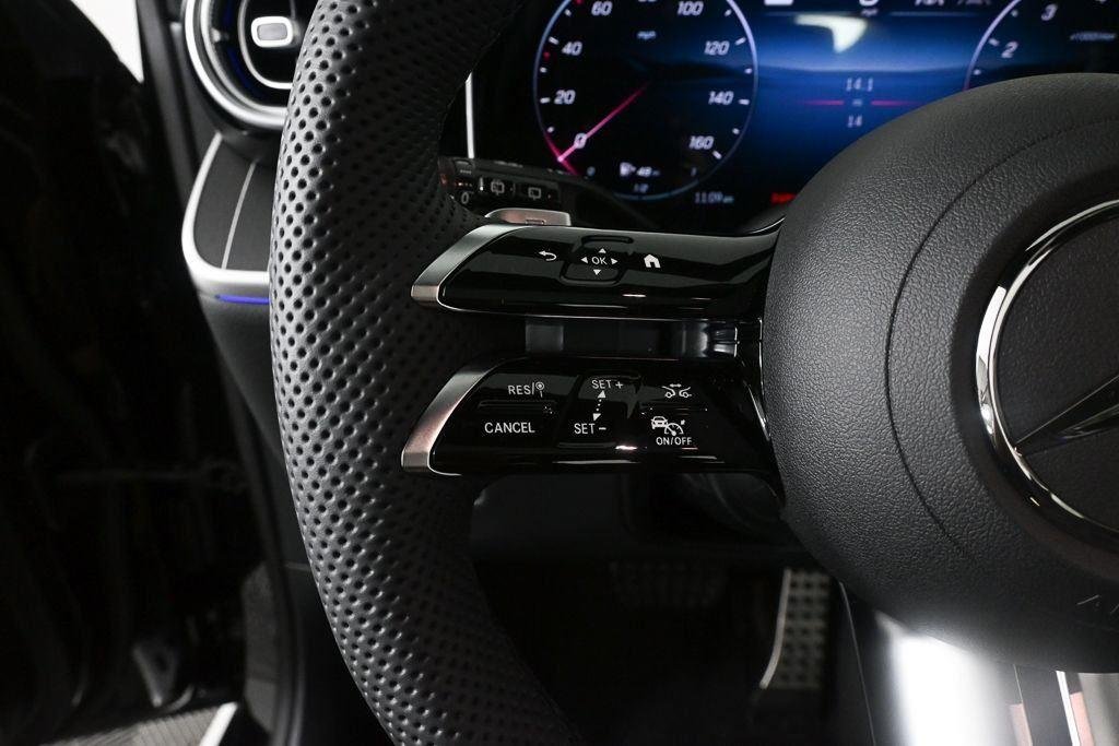 New 2026 Obsidian Black Metallic Mercedes-Benz GLC 300 image 11