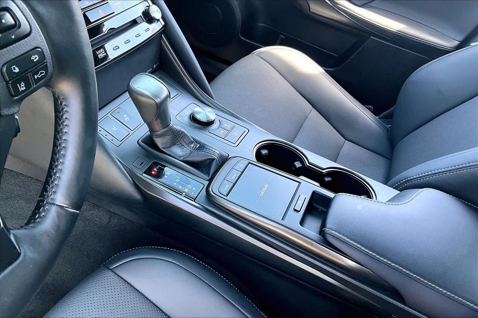 Used 2025 Incognito Lexus F SPORT Design image 14